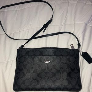 Coach crossbody purse